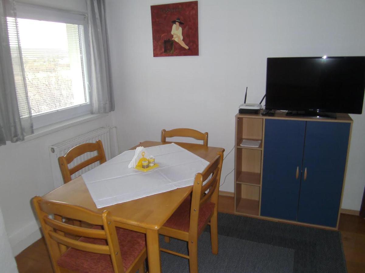 Apartman Ludmila Huncovce Exterior foto